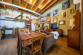 The spotted cow,city fringe,pet friendly-Free wine - Image 3