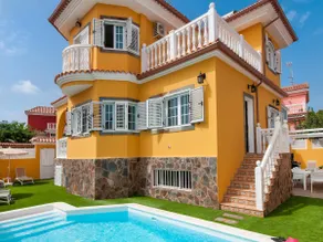 Sonnenland Q10 by VillaGranCanaria - Image 2