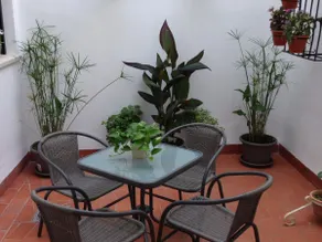 Apartment between Patios Valladares - Image 3