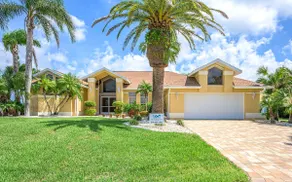 Bonita Breeze - Breathtaking Waterfront Views - Image 2