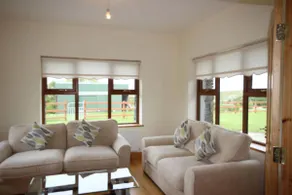 King's House, Cleggan sea and mountain views - Image 2