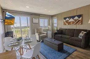 ML 142: Modern summer retreat with lift views! - Image 2