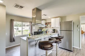Escondido Vineyard Estate: Walk to Wineries! - Image 3