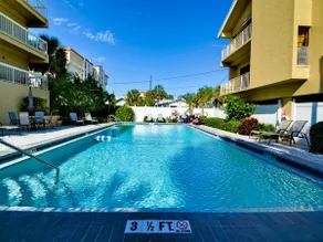 Villor av Clearwater Beach 8A Beachfront Condo - Image 2