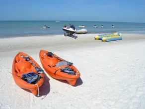 Villor av Clearwater Beach 8A Beachfront Condo - Image 3