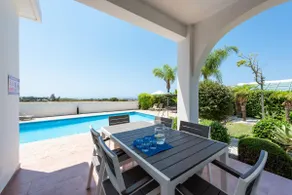 Villa Cassia by Ezoria Villas - Image 2