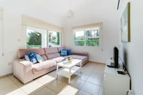 Villa Mikaella by Ezoria Villas in Coral Bay - Image 5