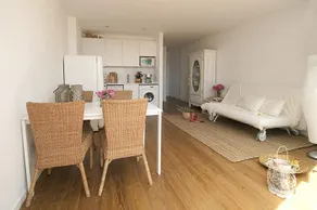 101.13_Charming & Stunning and Stylish apartment w - Image 5