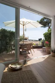 101.13_Charming & Stunning and Stylish apartment w - Image 3