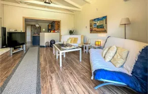 Amazing Home in Porto Germeno With Wifi and 2 Bedrooms - Image 4