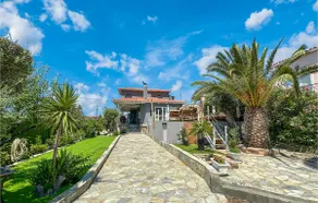 Amazing Home in Porto Germeno With Wifi and 2 Bedrooms - Image 2