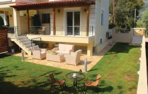 Superbe maison de 3 chambres à Nea Makri - Image 3