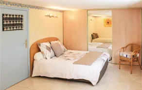1 Bedroom Beautiful Apartment In Muzillac - Image 4