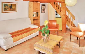 1 bedroom stunning home in Caderousse - Image 2