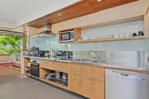 Summer House - Image 4