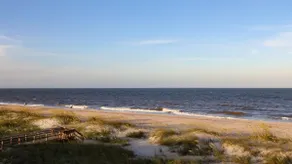 Oceanfront End Unit bei Oceans of Amelia - Image 2