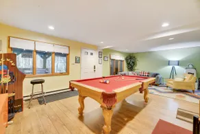 Stream Side Mountain Lodge & Hot Tub, i nærheden af ​​alt - Familie & Pet Friendly! - Image 2