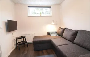 Beautiful Home In Gotlands Tofta - Image 5