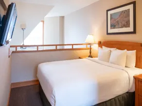 Salle de jeux privée! Condo lumineux et spacieux à Banff - Image 4