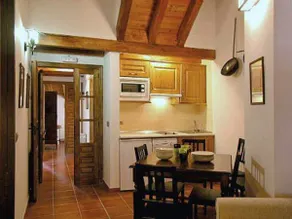 Eduardo's Apartments, Family Apartment - Image 3