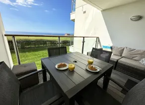 Surf's Up! is a stunning 2 bedroom apartment - Image 3