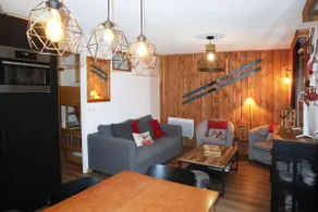 Les Orres 1800, les Chalets de Bois Méan, Vue Montagne à 200m des pistes - Image 3