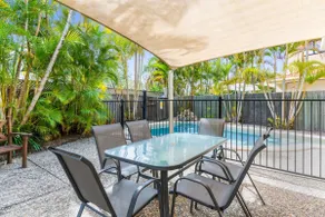 Private Villa mit Schwimmbad - Image 3