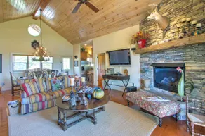 Bryson City Condo w / grande terrasse et vue sur la montagne! - Image 3
