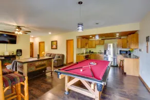 Grand Ellijay Cabin w / Mountain Views + Poolbord! - Image 4