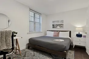 Modern Design 2 Bd Condo In Iconic Lincoln Square - Image 4