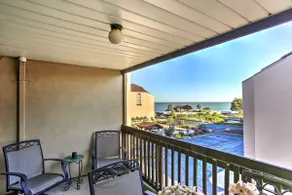 Lakeside Port Clinton Condo mit Zugang zum Pool und Blick! - Image 3