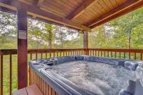 ‘The Dreamer's Nest’ Sevierville Cabin w/ Hot Tub! - Image 2