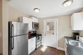 Chestnut, Three Bedroom House in Historic Loveland - Image 3