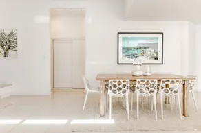 Sleek & Stylish Family Beach House ~ Near Junction - Image 5