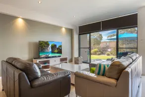 Serenity Shores (by Jervis Bay Rentals) - Image 4