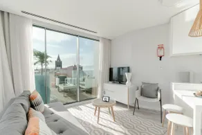 FAA Rentals 31 de Janeiro Penthouse - Image 2