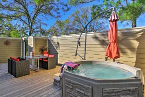 Pottsboro Home on 2 Acres w/ Hot Tub, Near Marina! - Image 2