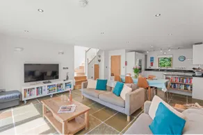 House 6: Pet-Friendly With Hot Tub & EV Charging - Image 2