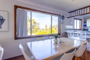 Berrara Cove Beach House - Image 2