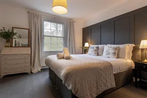 The Tansy House on Queen Street - Image 3
