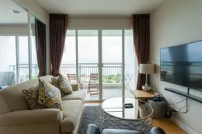 Luxury 2-Bedroom Apartment with Ocean Views in Hua - Image 2