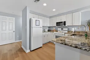 Seaside Haven - Ocean Walk - Image 5