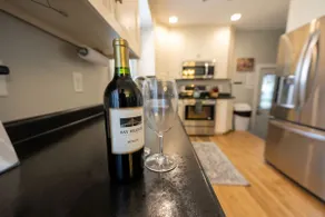 Newly remodeled in the heart of the city! - Image 3