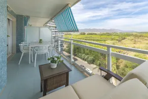 Panoramic Sea Views. Family Getaway To The Beach! - Only families - Image 2