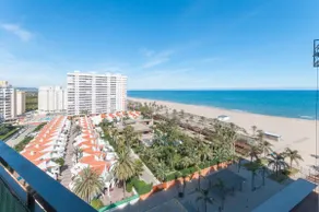 Appartement avec vue sur la mer situé sur la plage. - Location réservée familles - Image 4