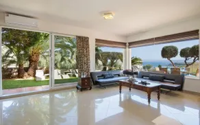 Villa Elina Luxury Residence - Image 2