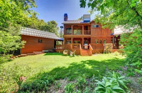Fox Hollow- King bed, Hot Tub, Guest House, Wood fireplace - Image 4
