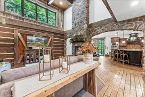 HIDDEN MOUNTAIN LUXURY LODGE, CLOSE TO SKI RUNS, HOT TUB, THEATER, SALOON - Image 3