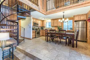 Creekside Cabin- On the Stream, Hot Tub, Fireplace, Short Walk to Resort - Image 4