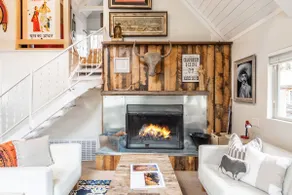 CHARMERENDE 2 soveværelser SUNDANCE COTTAGE MED MØBELT TIPI TIL START - Image 2